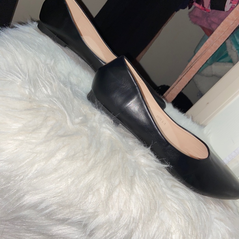 Flat Shoes